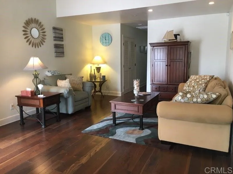 814 D Ave Coronado, CA 92118
