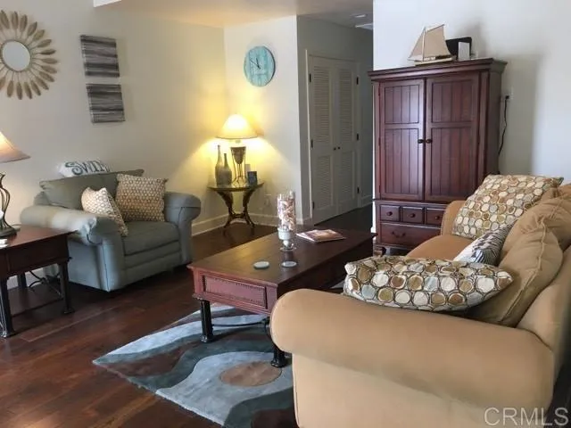 814 D Ave Coronado, CA 92118