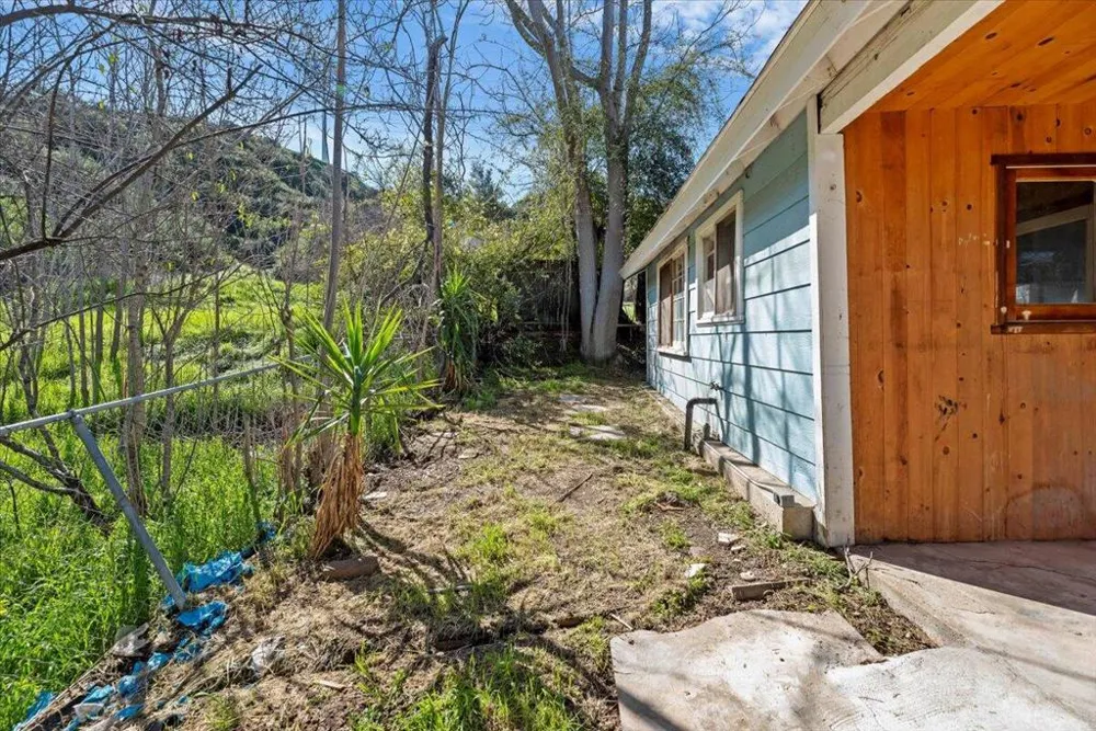 31500 Lake Shore Drive Redlands, CA 92373