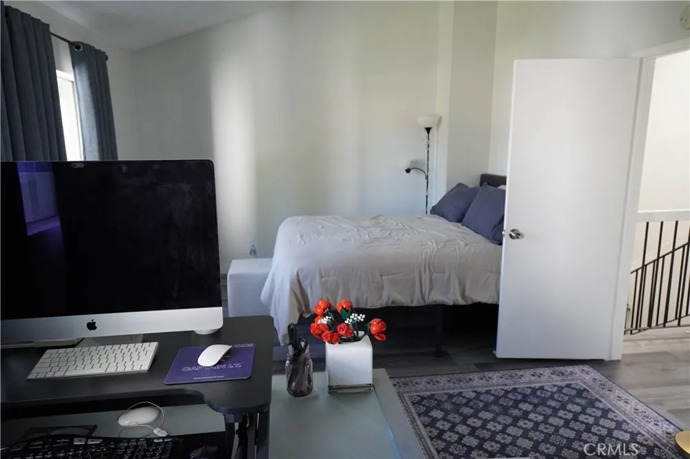 1978 E 5th Ontario, CA 91764