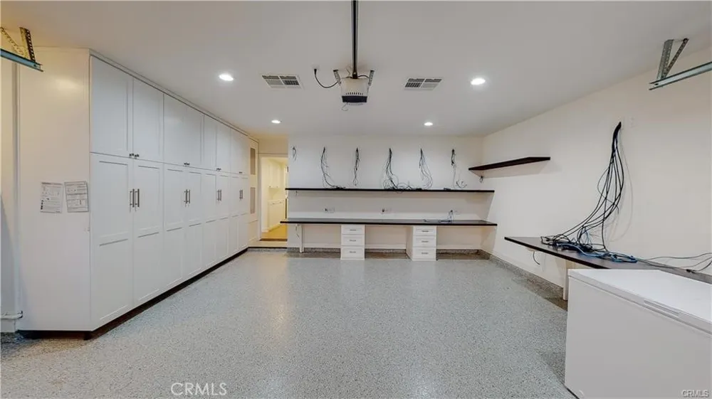 3119 Mesa Verde Drive Burbank, CA 91504