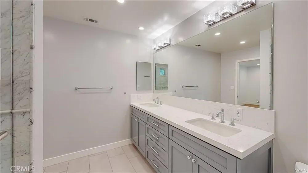 3119 Mesa Verde Drive Burbank, CA 91504