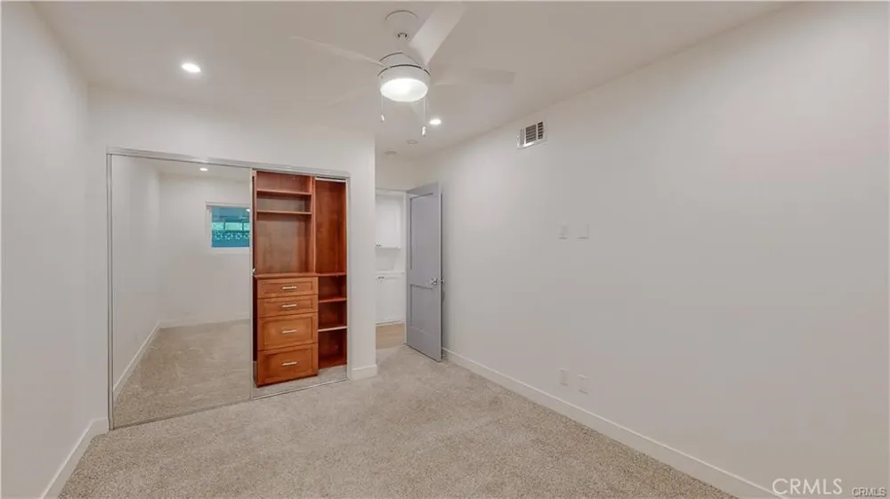 3119 Mesa Verde Drive Burbank, CA 91504