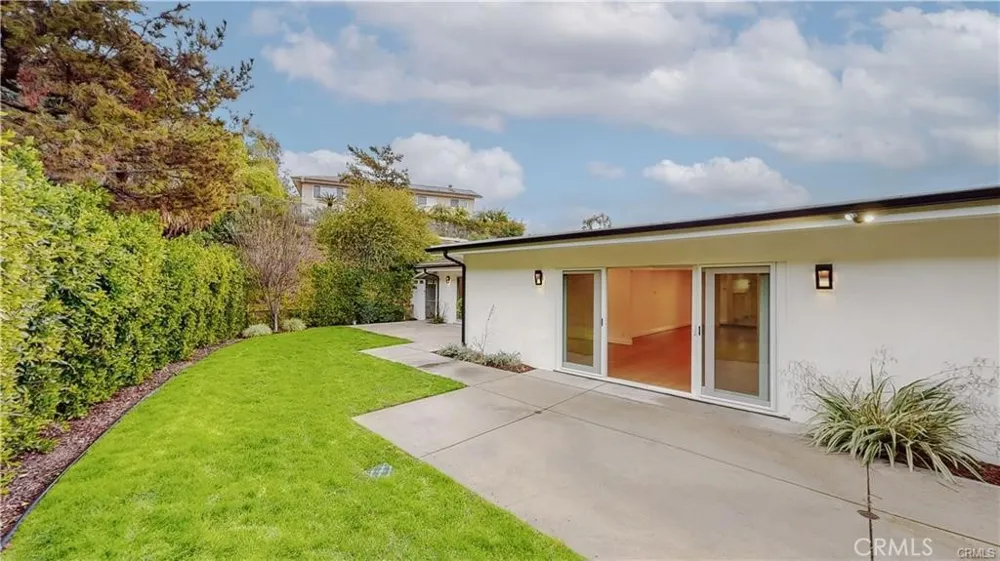 3119 Mesa Verde Drive Burbank, CA 91504