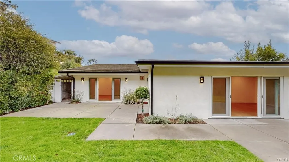3119 Mesa Verde Drive Burbank, CA 91504