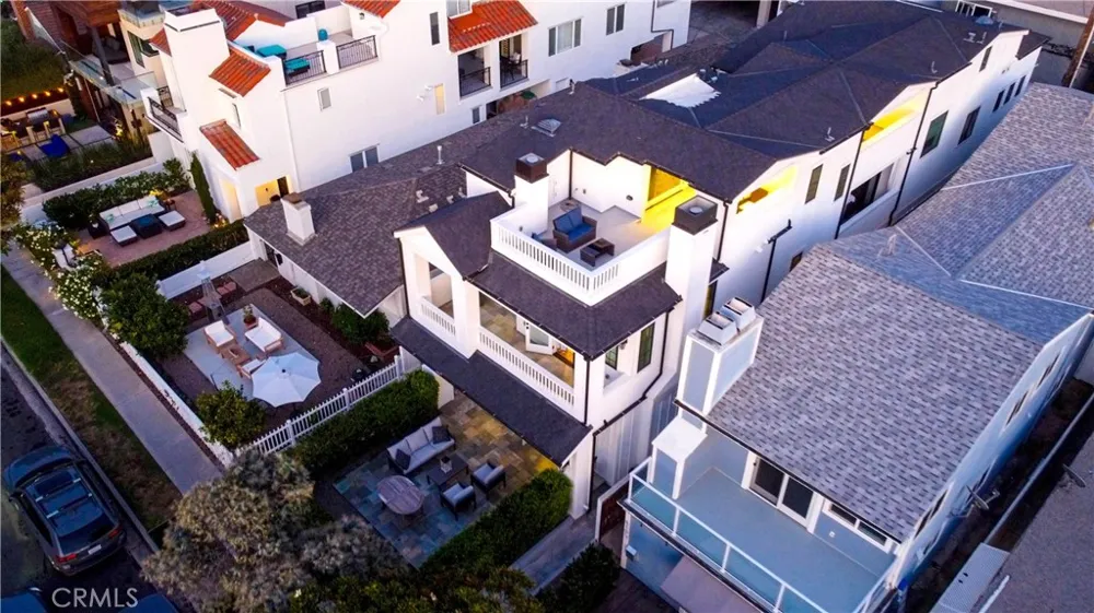 512 Jasmine Avenue Corona del Mar, CA 92625