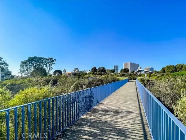 512 Jasmine Avenue Corona del Mar, CA 92625