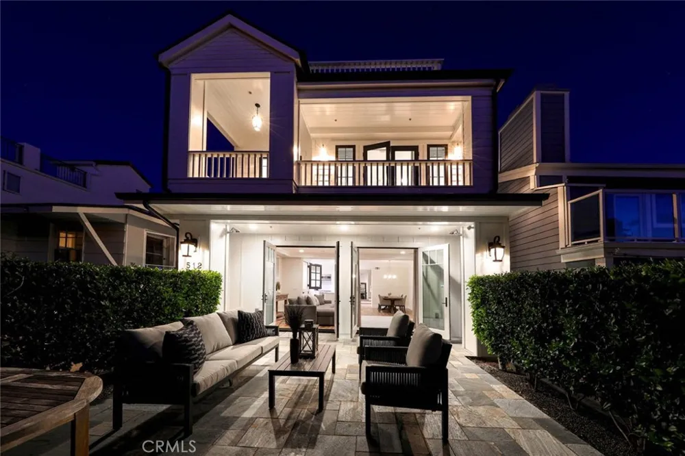 512 Jasmine Avenue Corona del Mar, CA 92625