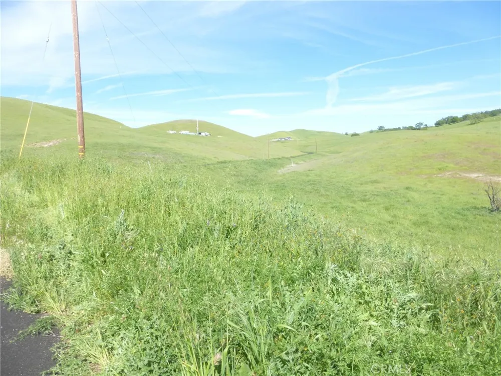 Douglas Rd. (Lots 41-43) San Miguel, CA 93451