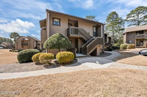 10 Pine Tree Road ##122
