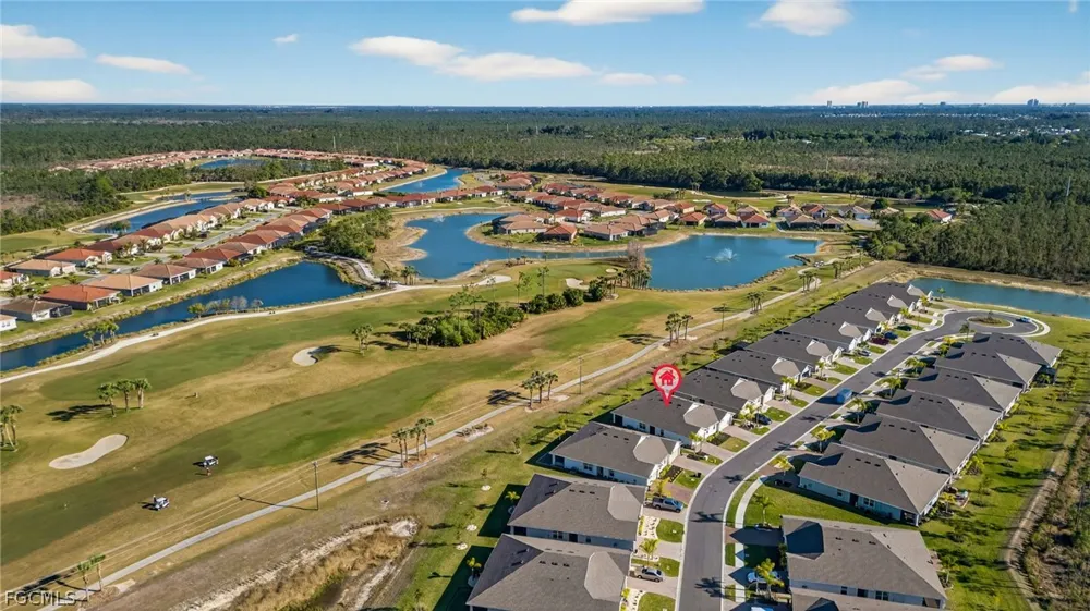 Camino Torcido Loop North Fort Myers, FL 33917