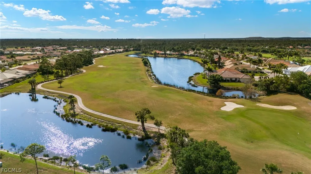 Camino Torcido Loop North Fort Myers, FL 33917