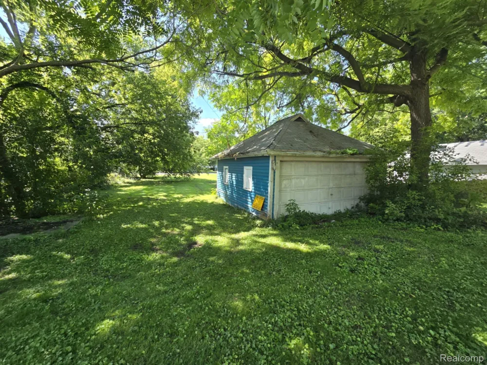 2400 Stone Street Port Huron City, MI 48060