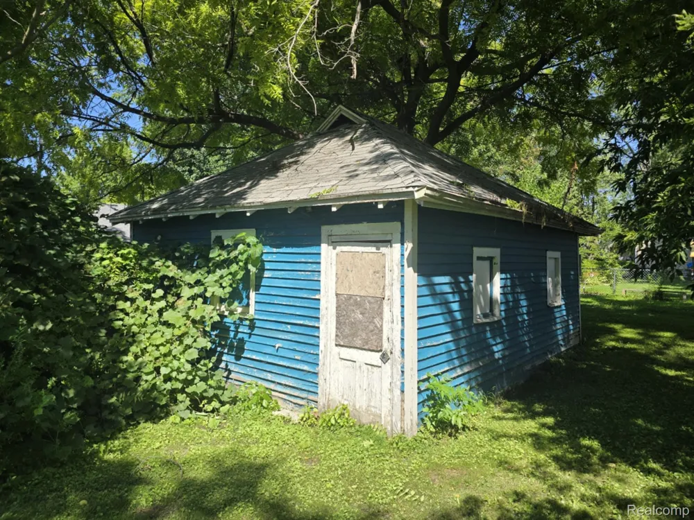 2400 Stone Street Port Huron City, MI 48060