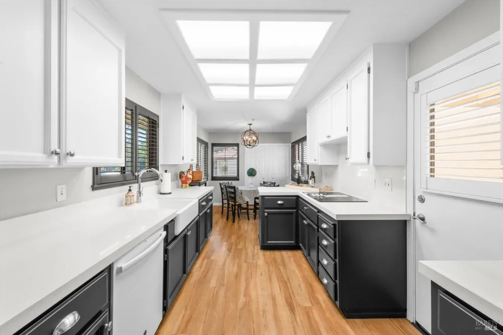 69 Fountain Grove Circle Napa, CA 94558