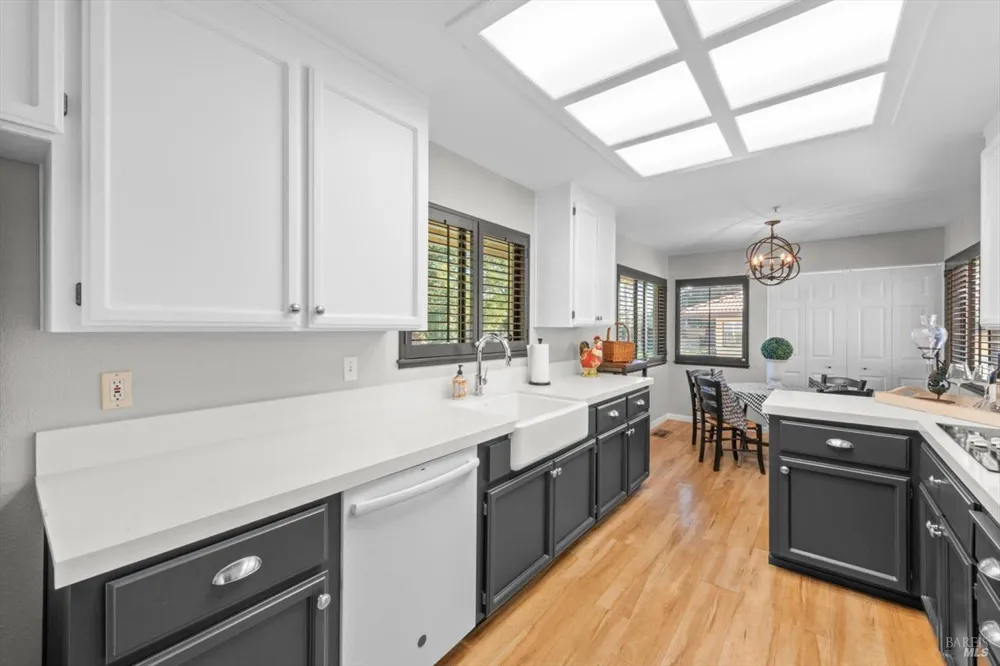 69 Fountain Grove Circle Napa, CA 94558