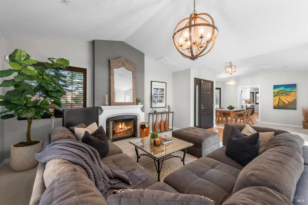 69 Fountain Grove Circle Napa, CA 94558