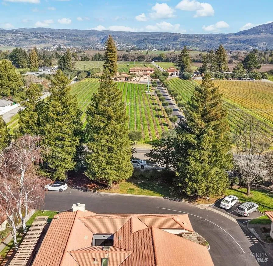 69 Fountain Grove Circle Napa, CA 94558