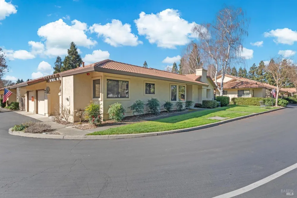 69 Fountain Grove Circle Napa, CA 94558