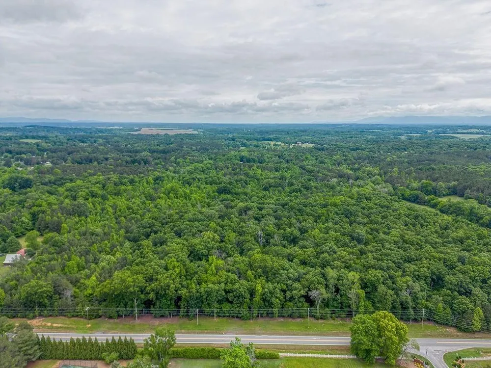 2148 Red Bud Road NE Calhoun, GA 30701