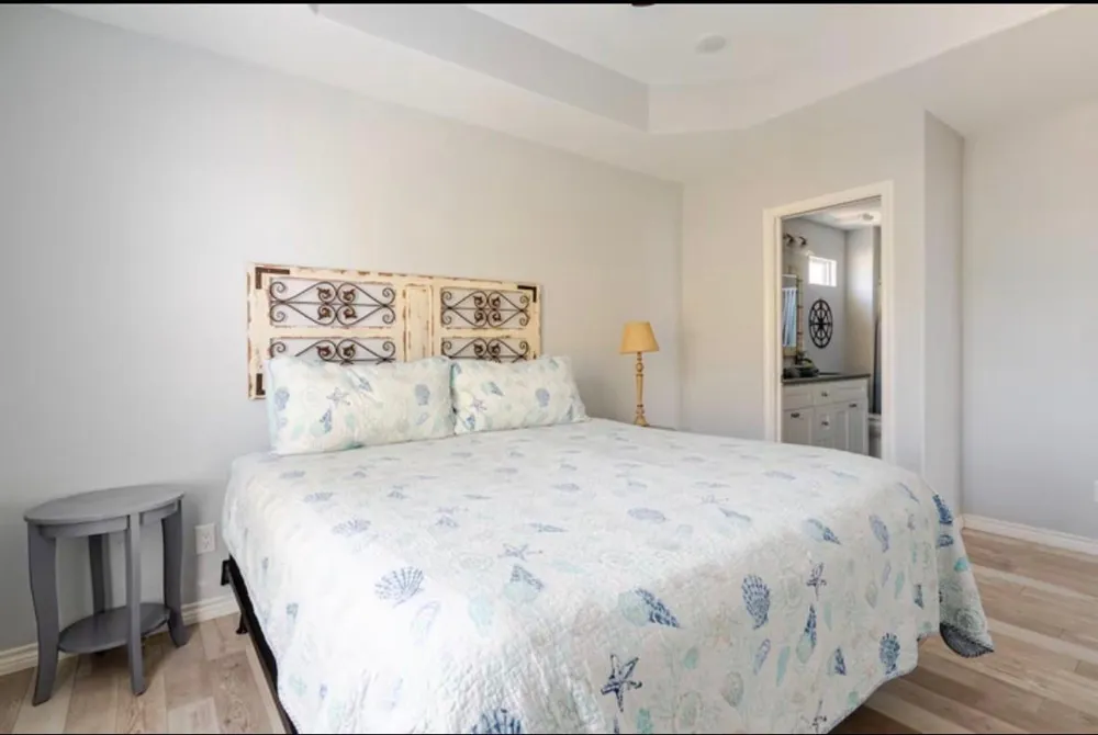 2494 Highway 87 Gilchrist, TX 77617