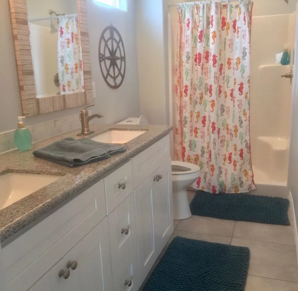 2494 Highway 87 Gilchrist, TX 77617