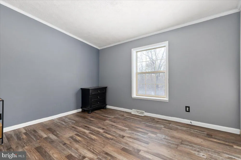 1501 S TIMBER RIDGE ROAD Cross Junction, VA 22625