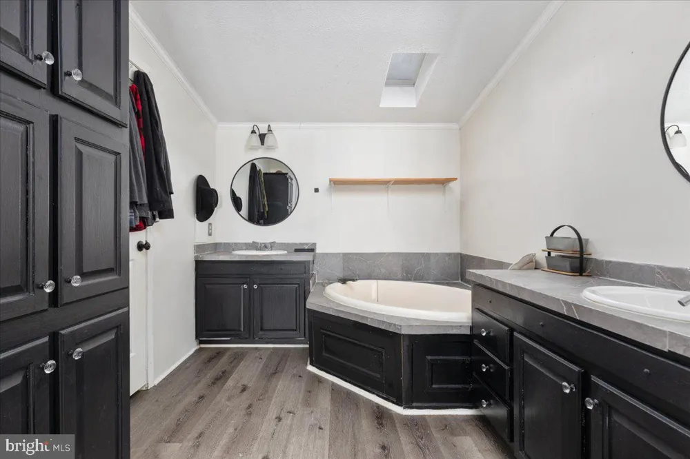 1501 S TIMBER RIDGE ROAD Cross Junction, VA 22625