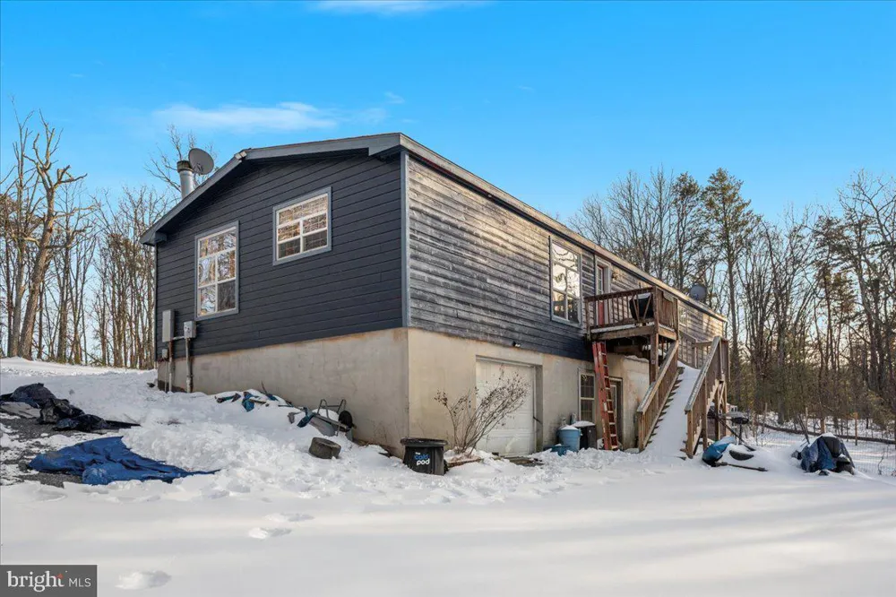 1501 S TIMBER RIDGE ROAD Cross Junction, VA 22625