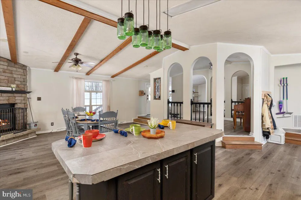 1501 S TIMBER RIDGE ROAD Cross Junction, VA 22625