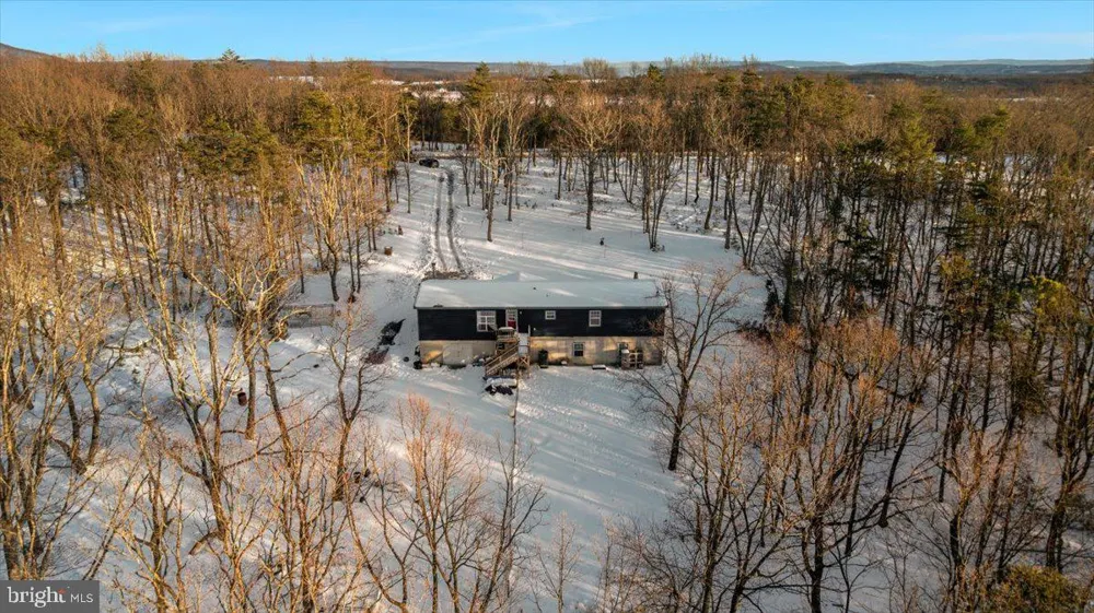 1501 S TIMBER RIDGE ROAD Cross Junction, VA 22625