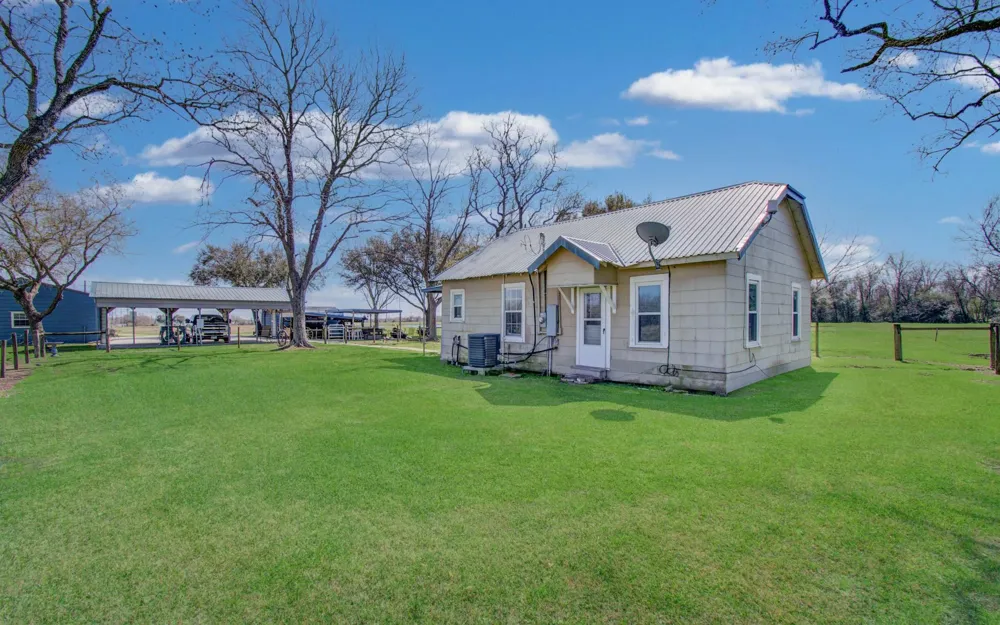 2738 Fm 1942 Road Crosby, TX 77532