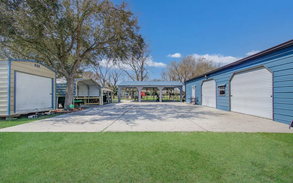 2738 Fm 1942 Road Crosby, TX 77532