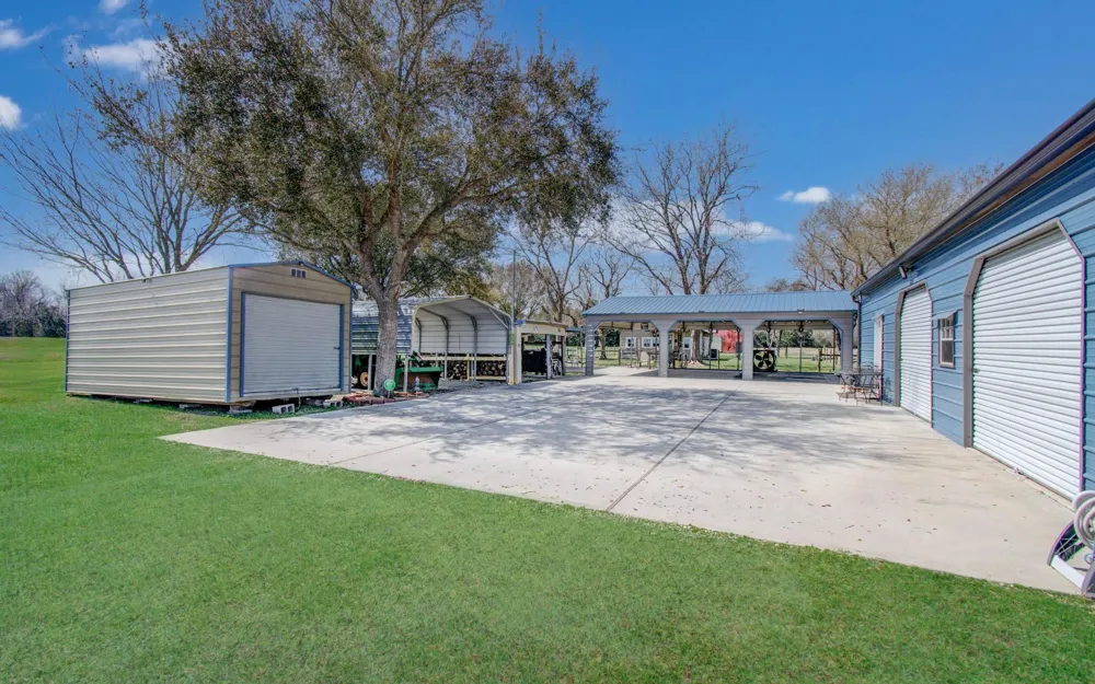 2738 Fm 1942 Road Crosby, TX 77532