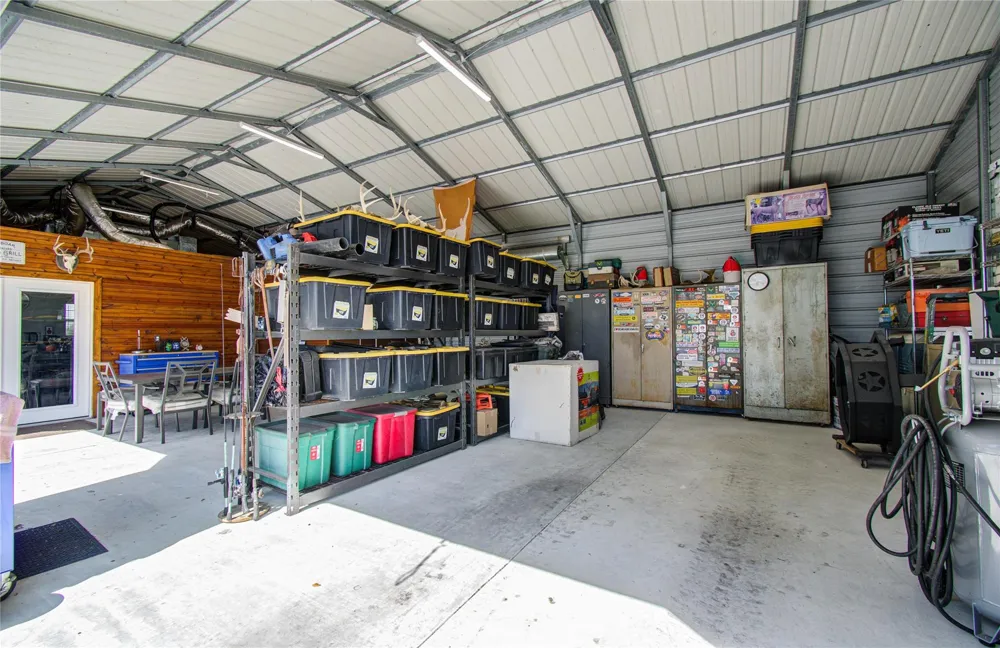2738 Fm 1942 Road Crosby, TX 77532