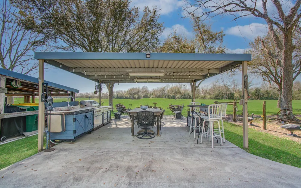 2738 Fm 1942 Road Crosby, TX 77532