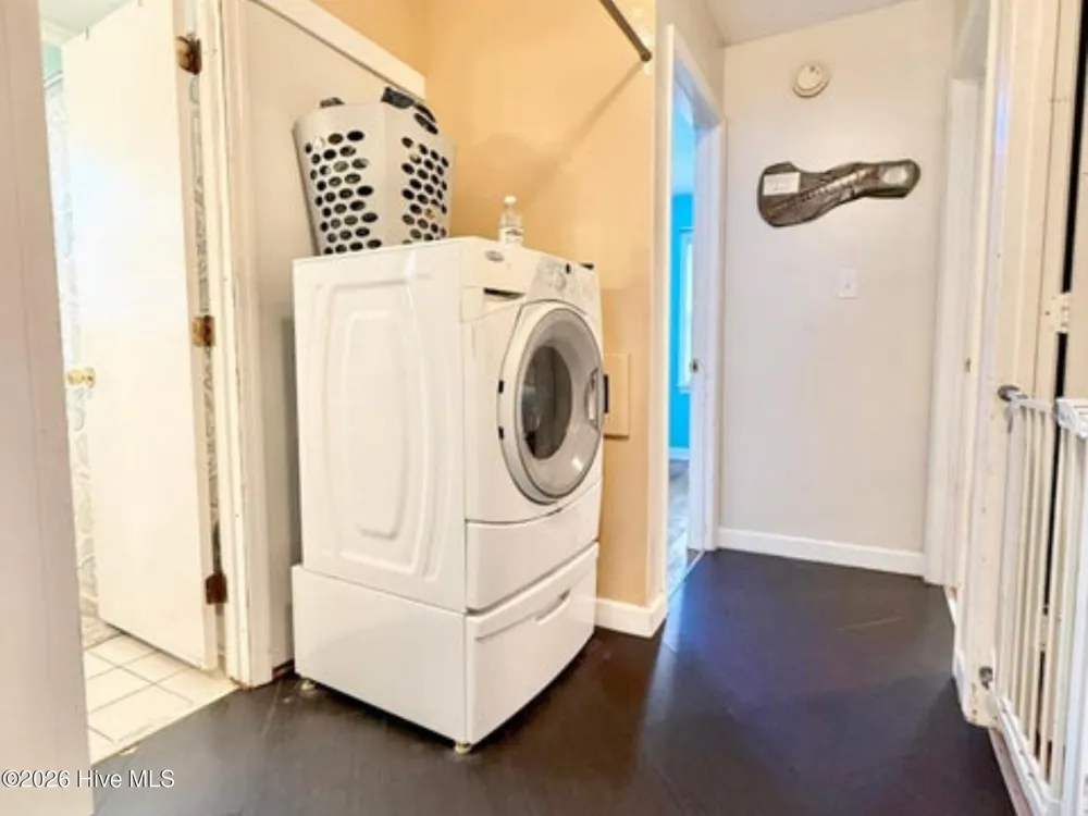 8451 Nc-306 S Arapahoe, NC 28510