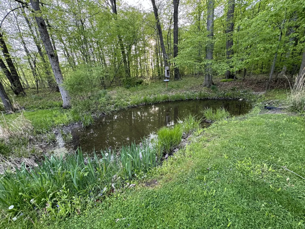 6629 W East Road Three Oaks, MI 49128