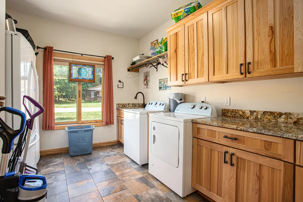 1252 Cherokee Drive Union City, MI 49094