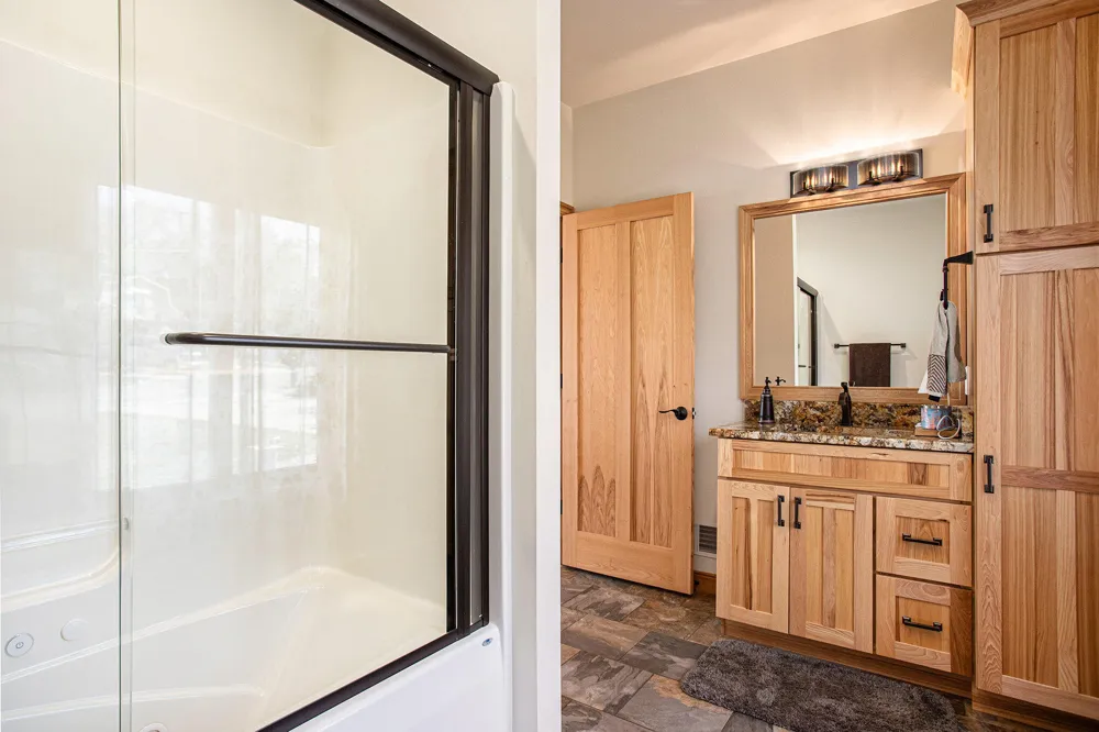 1252 Cherokee Drive Union City, MI 49094