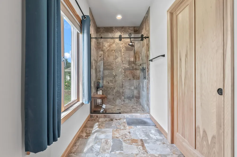 1252 Cherokee Drive Union City, MI 49094