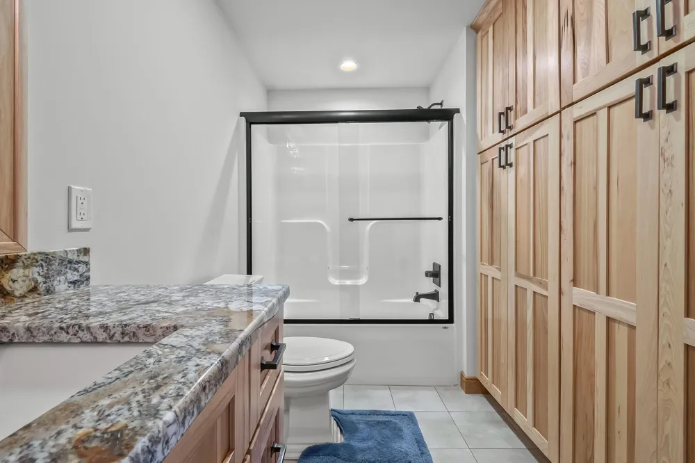 1252 Cherokee Drive Union City, MI 49094