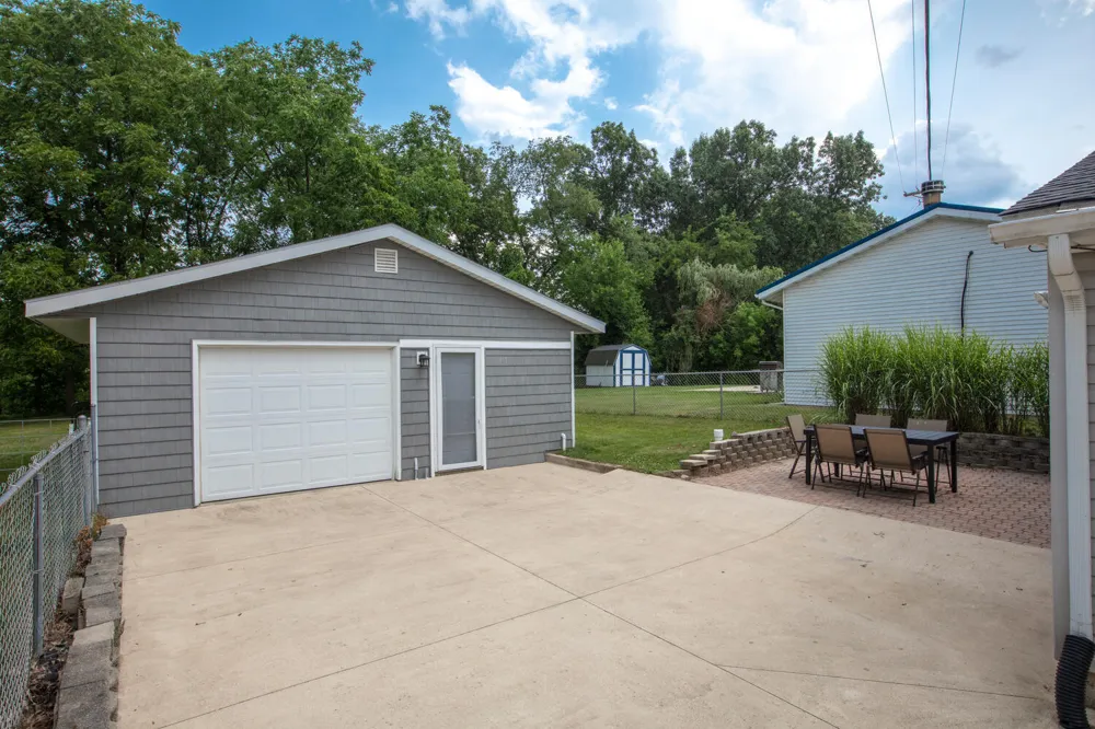 70619 Sunset Boulevard Union, MI 49130
