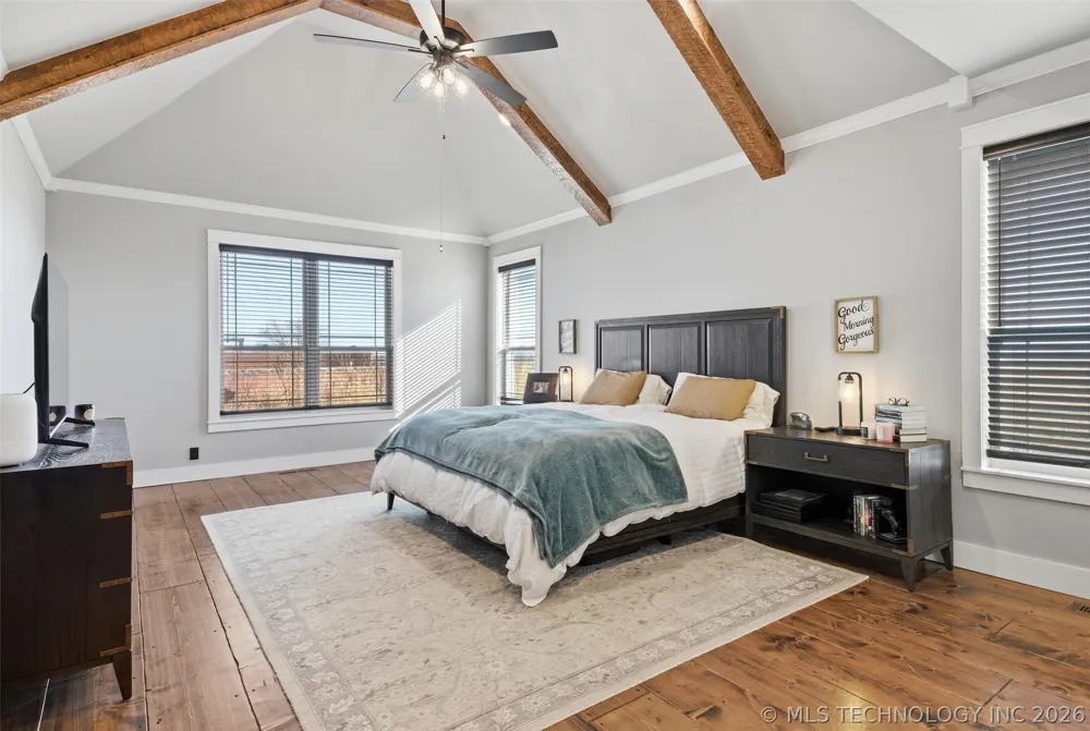 6501 E 370 ROAD Oologah, OK 74053