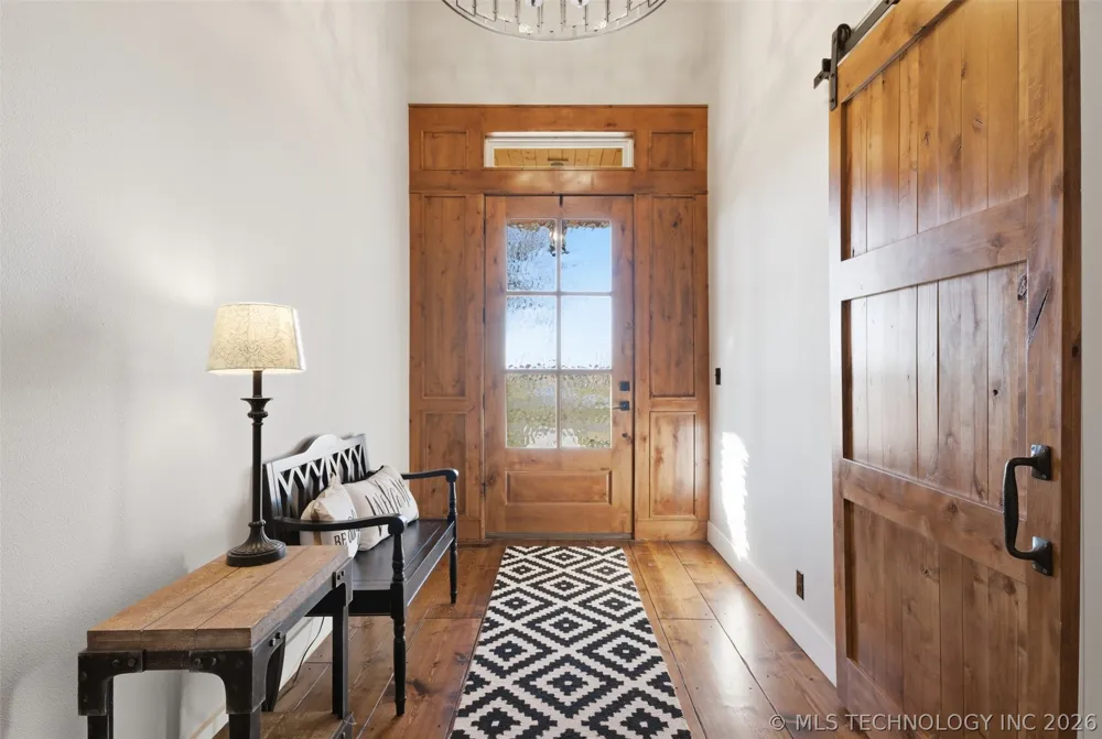 6501 E 370 ROAD Oologah, OK 74053