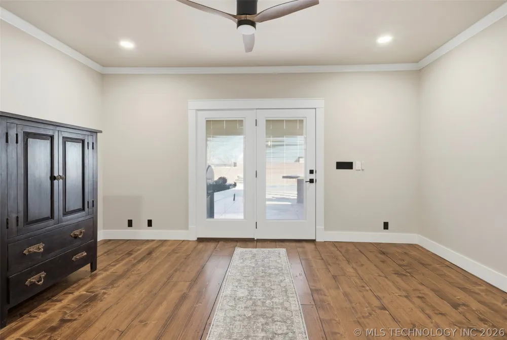 6501 E 370 ROAD Oologah, OK 74053