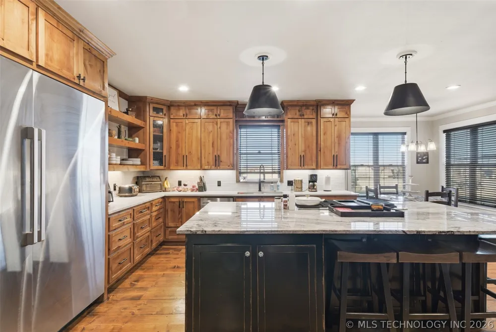 6501 E 370 ROAD Oologah, OK 74053