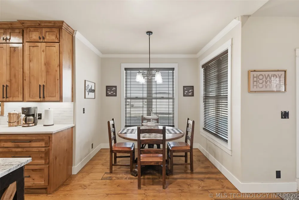 6501 E 370 ROAD Oologah, OK 74053
