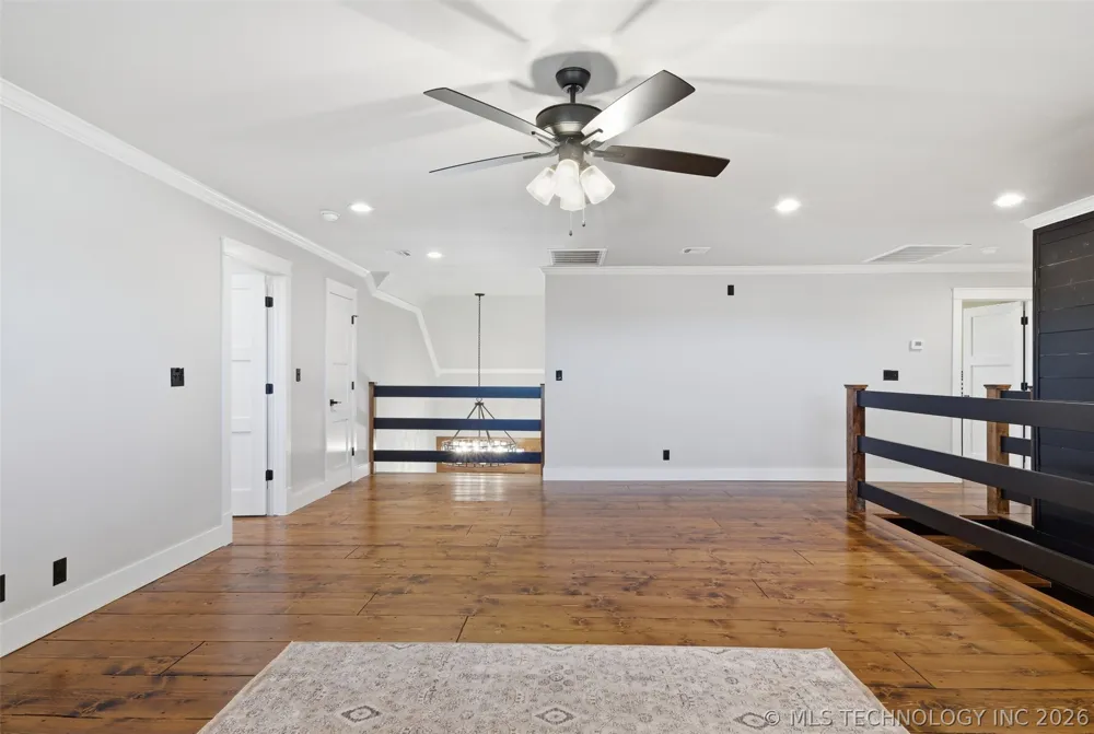 6501 E 370 ROAD Oologah, OK 74053