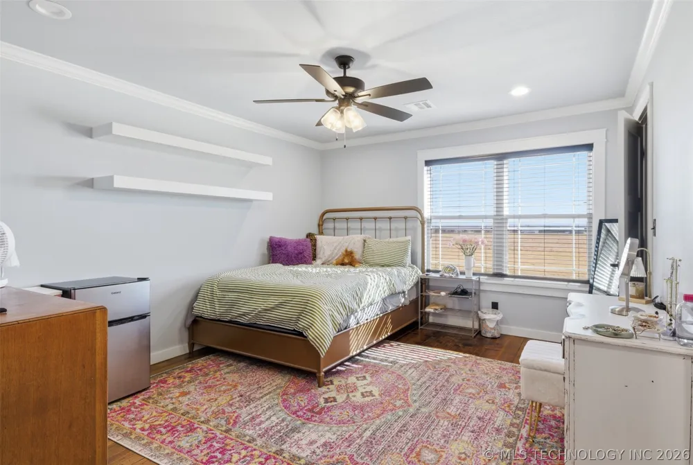 6501 E 370 ROAD Oologah, OK 74053